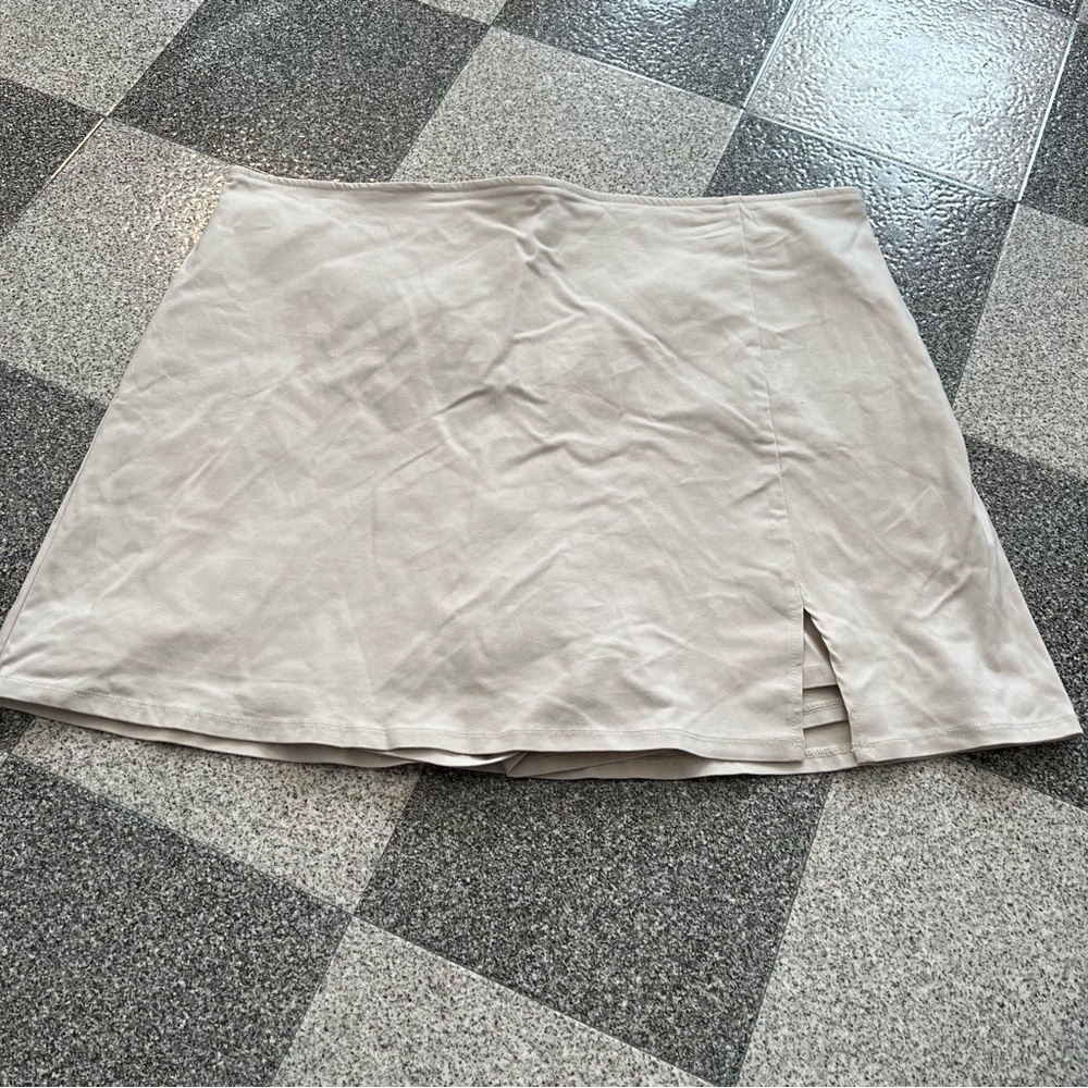 NWT wild fable Light Beige Skort with Side Slit- XXL - Picture 2 of 7